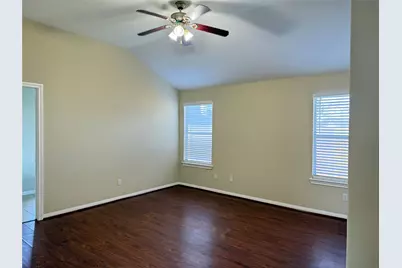 2215 Beacon Light Lane, Fresno, TX 77545 - Photo 9