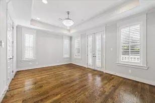 411 W 24th St, Houston, TX 77008 - Photo 17