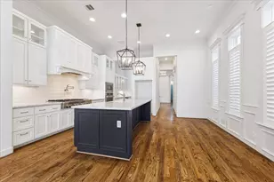 411 W 24th St, Houston, TX 77008 - Photo 9