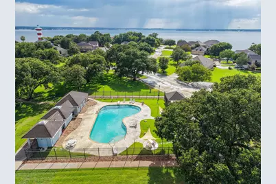 2019 Lakewood Court, Willis, TX 77318 - Photo 21