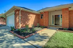 6506 Larissa Cir, Katy, TX 77449 - Photo 5