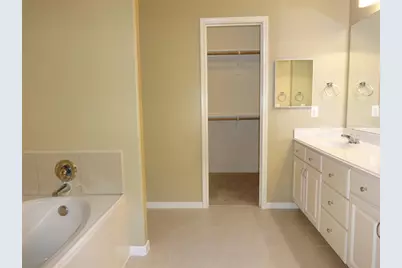 16727 Foursquare Drive, Conroe, TX 77385 - Photo 11