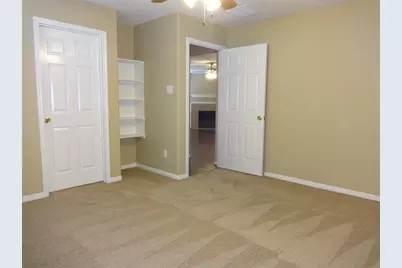 16727 Foursquare Drive, Conroe, TX 77385 - Photo 9