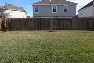 16727 Foursquare Dr, Conroe, TX 77385 - Photo 13