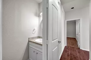 130 April Cove, Conroe, TX 77356 - Photo 21