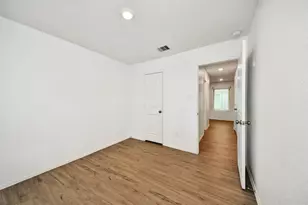 18915 Sorento Bay Ln, Hockley, TX 77447 - Photo 5