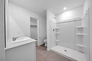 10708 Lavender Cotton Ln, Houston, TX 77016 - Photo 11