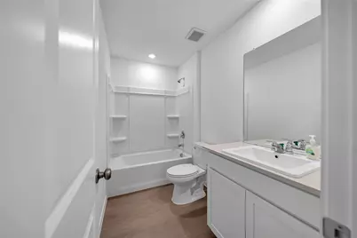 10708 Lavender Cotton Lane, Houston, TX 77016 - Photo 9