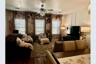 312 Mission Lane, Houston, TX 77011 - Photo 5