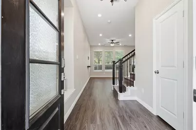 4739 Glen Isle Drive, Houston, TX 77009 - Photo 3