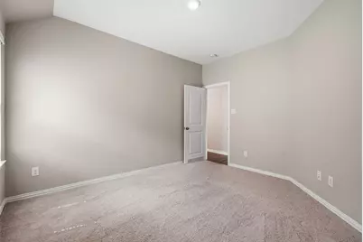 4739 Glen Isle Drive, Houston, TX 77009 - Photo 25