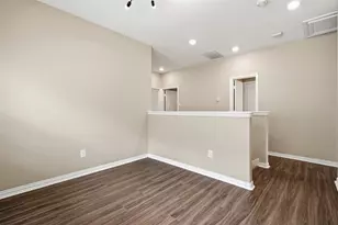 4739 Glen Isle Dr, Houston, TX 77009 - Photo 15