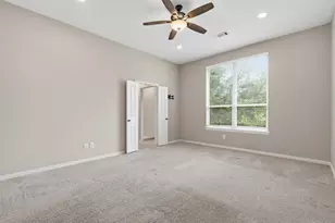 4739 Glen Isle Dr, Houston, TX 77009 - Photo 17