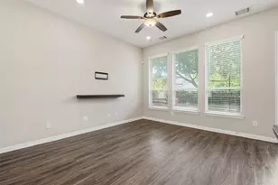 4739 Glen Isle Dr, Houston, TX 77009 - Photo 7