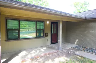 6729 Sylvan Rd, Houston, TX 77023 - Photo 3