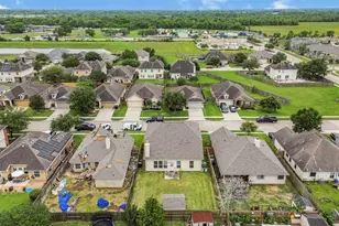 1120 Lasso Ct, Alvin, TX 77511 - Photo 27