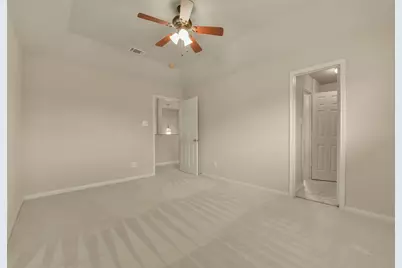 1120 Lasso Court, Alvin, TX 77511 - Photo 25