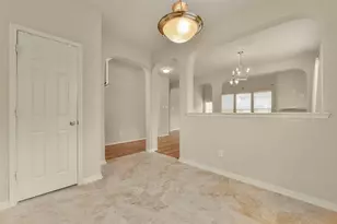 1120 Lasso Ct, Alvin, TX 77511 - Photo 11