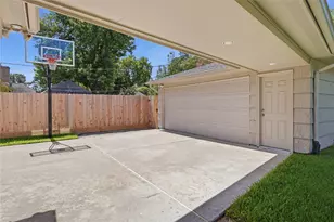 13314 Tosca Ln, Houston, TX 77079 - Photo 37