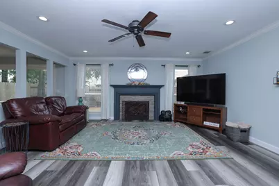 8827 Stoney Bend Drive, Spring, TX 77379 - Photo 9