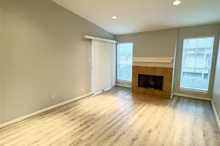 700 Thicket Ln, Houston, TX 77079 - Photo 3