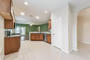14310 Eastern Redbud Ln, Houston, TX 77044 - Photo 7