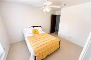 9106 Willow Meadow Dr, Houston, TX 77031 - Photo 15