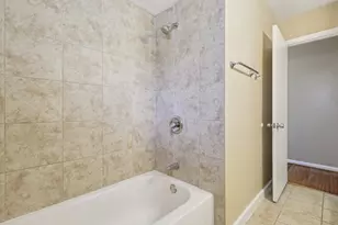 10015 Warwana Rd, Houston, TX 77080 - Photo 21