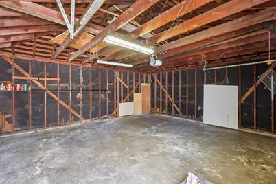 10015 Warwana Road, Houston, TX 77080 - Photo 29