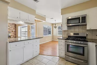 10015 Warwana Road, Houston, TX 77080 - Photo 11