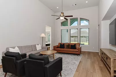 32236 Highwood Green Lane, Conroe, TX 77385 - Photo 15