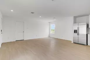 390 Road 590106 390 Lucia Way, Cleveland, TX 77327 - Photo 15