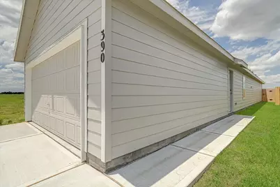 390 Road 590106    390 Lucia Way, Cleveland, TX 77327 - Photo 3