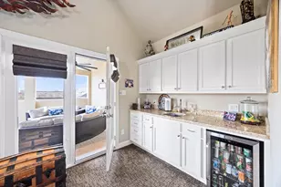 1230 W Bell St, Houston, TX 77019 - Photo 43