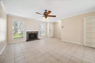 6406 Ferris Dr, Houston, TX 77081 - Photo 3