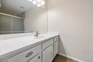 6406 Ferris Dr, Houston, TX 77081 - Photo 15