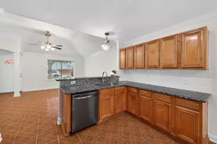 19138 Lakota Dr, Katy, TX 77449 - Photo 11