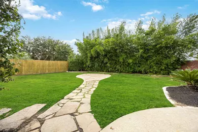 8823 Hollow Banks Lane, Houston, TX 77095 - Photo 47