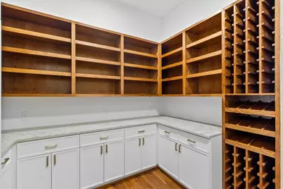2341 Maroneal St, Houston, TX 77030 - Photo 23