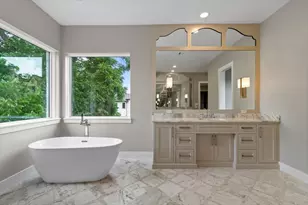 2341 Maroneal St, Houston, TX 77030 - Photo 35