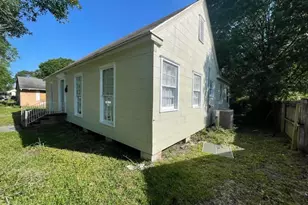 3116 Alamo Ave, Port Arthur, TX 77642 - Photo 1