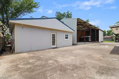 10810 Evangeline Drive, Houston, TX 77013 - Photo 17