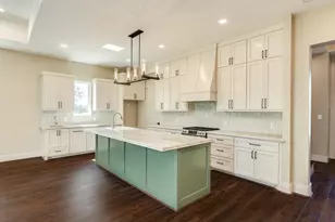 1737 Flintlock Ct, Angleton, TX 77515 - Photo 17