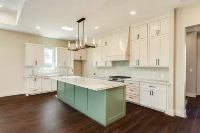 1737 Flintlock Court, Angleton, TX 77515 - Photo 17