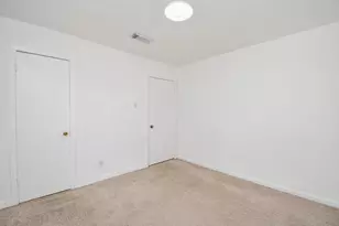 5542 Holly St, Houston, TX 77081 - Photo 27