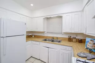 5542 Holly St, Houston, TX 77081 - Photo 15