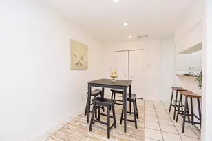 5542 Holly St, Houston, TX 77081 - Photo 11