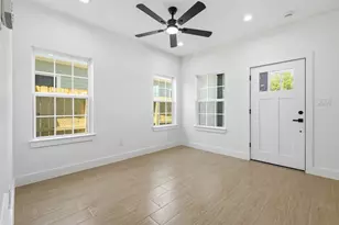 428 Rhode Island St, Houston, TX 77029 - Photo 11