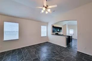 13711 Aragon Meadow Ln, Houston, TX 77049 - Photo 5