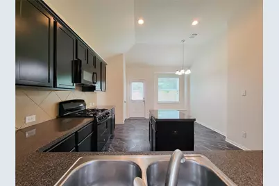 13711 Aragon Meadow Lane, Houston, TX 77049 - Photo 9